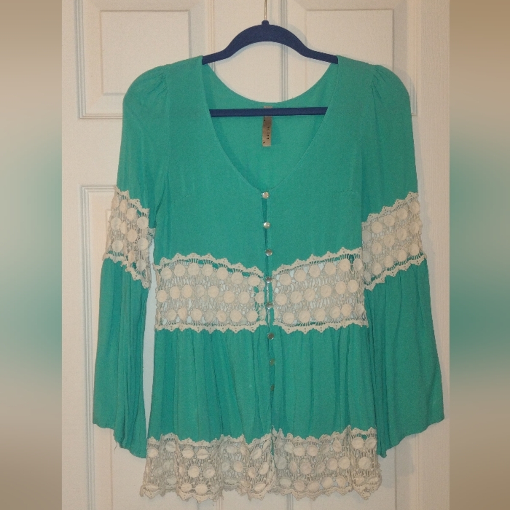 Entro turquoise color boho style blouse